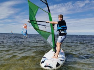 Obozy windsurfingowe nad morzem 2026 - Władysławowo - program podstawowy  13-18 lat