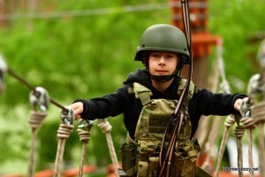 Kolonie i obozy młodzieżowe - BORY TUCHOLSKIE 2026 - Zamrzenica - Obóz militarny dla dzieci -  Młody Komandos 8-13 lat