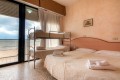 obozy-mlodziezowe-rimini-hotel-crown-pokoje.jpg