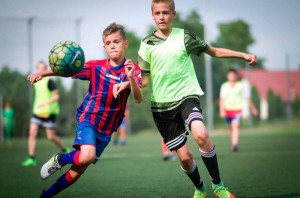 Obozy dla Młodzieży w Polsce 2026.  Profesjonalny Obóz Piłkarski dla Młodzieży 12-16 lat - Jura Krakowsko-Częstochowska