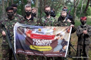Hit! Kolonie dla wymagających! Kolonie ASG nad morzem 2026 - Mrzeżyno - obóz fabularny dla dzieci - Counter Strike 2.0 10-18 lat