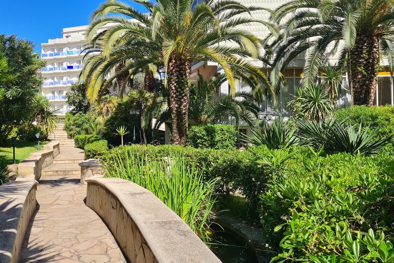 Obozy Młodzieżowe w Lloret de Mar - opinie o hotelach w Lloret 