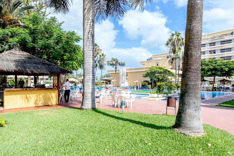Hotel Blue Sea Puerto Resort - obóz młodzieżowy na Teneryfie -opinie